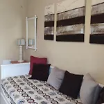 Ferienhaus Geraeumiges Haus Mit Exklusivem Schwimmbad Und Solarium- By Interhome *