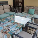 Geraeumiges Haus Mit Exklusivem Schwimmbad Und Solarium- By Interhome Las Galletas